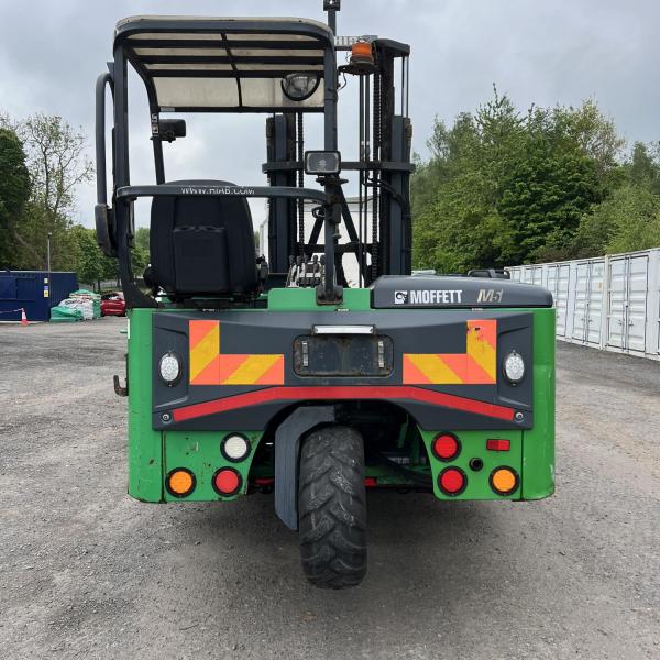 SCANIA P320 6X2 FLATBED MOFFETT LORRY