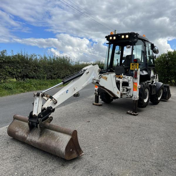 JCB 2CX STREETMASTER