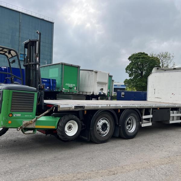 SCANIA P320 6X2 FLATBED MOFFETT LORRY