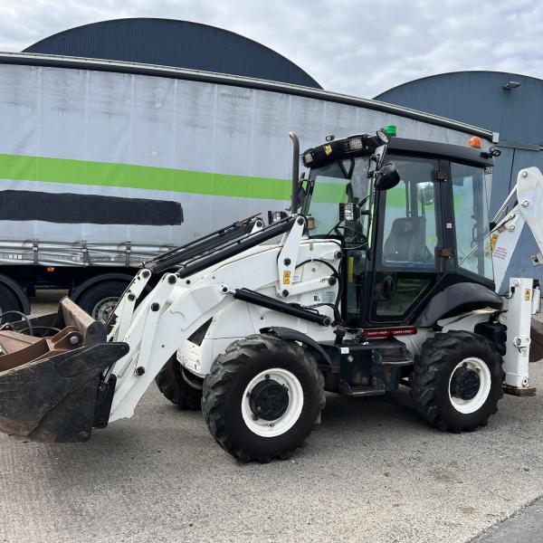 JCB 2CX STREETMASTER