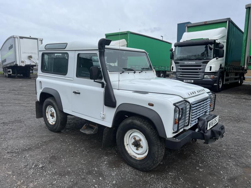 LAND ROVER DEFENDER 90